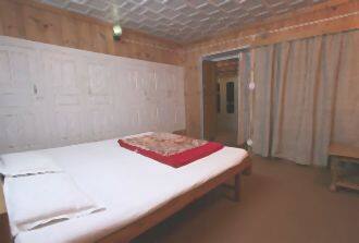 Trout Valley Hotel, Kullu 2